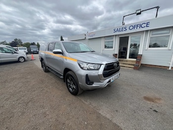 Toyota - Hilux