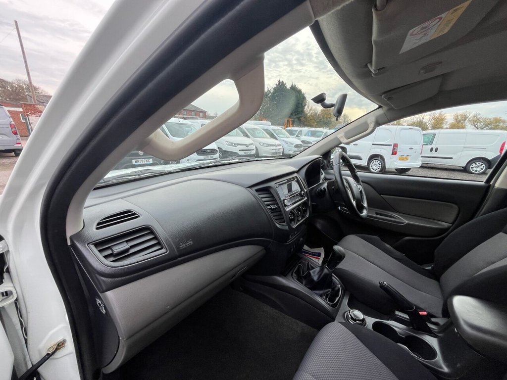 Used Mitsubishi L200 2017 for sale - 76454171: Photo 16