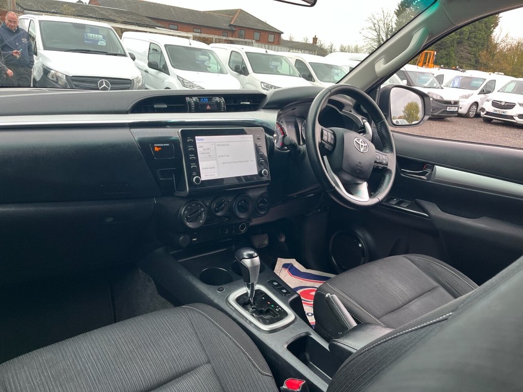Used Toyota Hilux 2021 for sale - 76558498: Photo 10