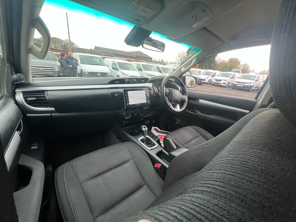 Used Toyota Hilux 2021 for sale - 76558498: Photo 14