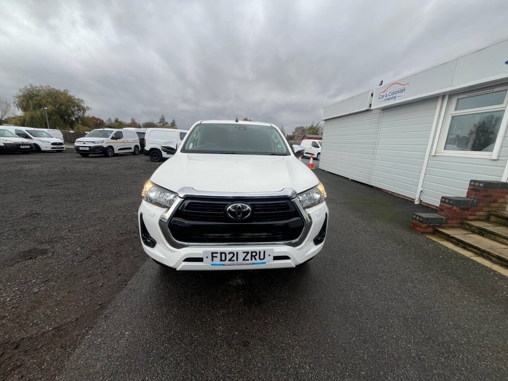 Used Toyota Hilux 2021 for sale - 76558498: Photo 2