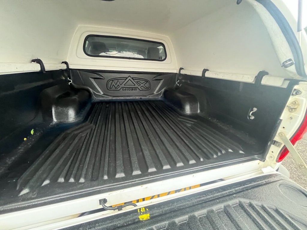 Used Toyota Hilux 2021 for sale - 76558498: Photo 23