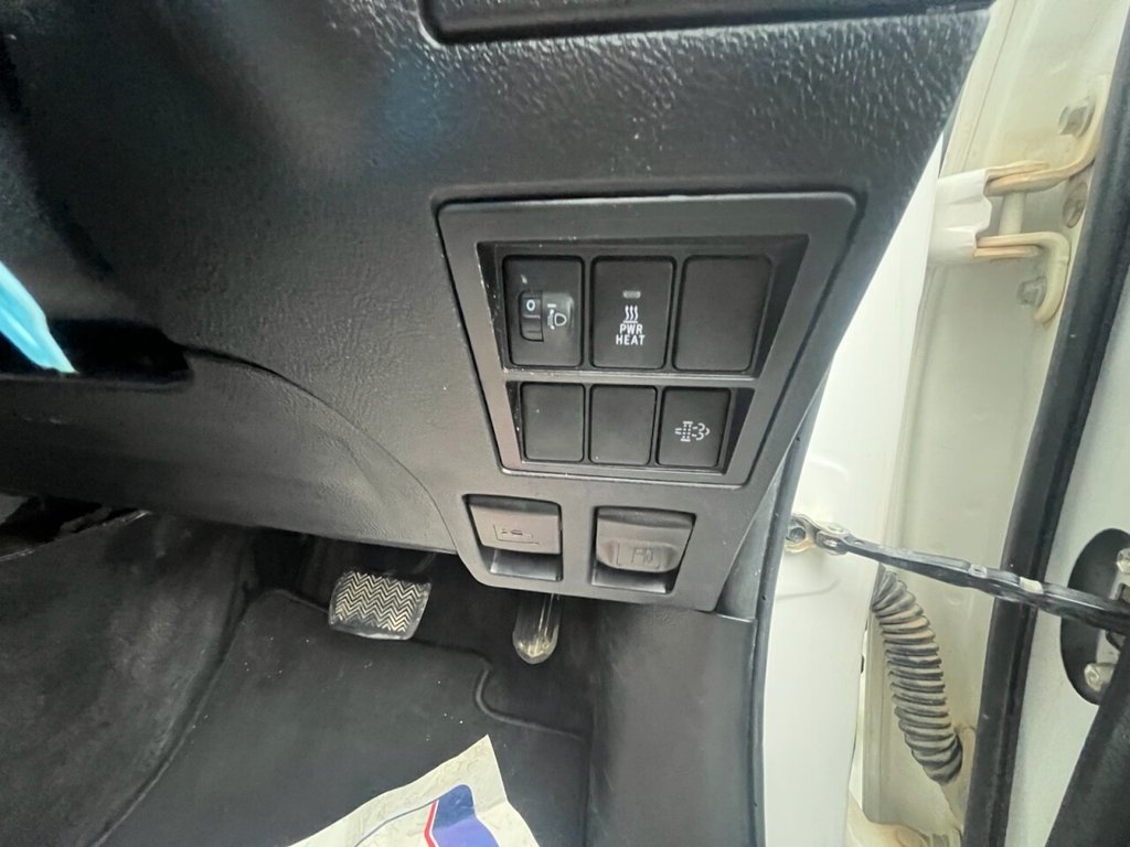 Used Toyota Hilux 2021 for sale - 76558498: Photo 36