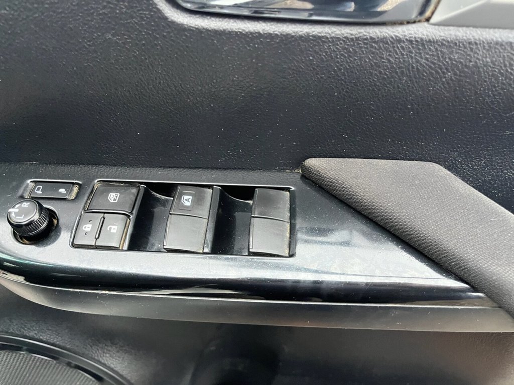 Used Toyota Hilux 2021 for sale - 76558498: Photo 38