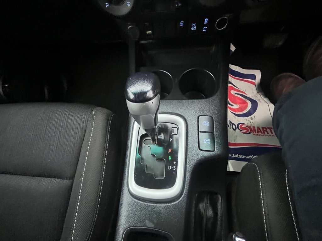Used Toyota Hilux 2021 for sale - 76558498: Photo 43