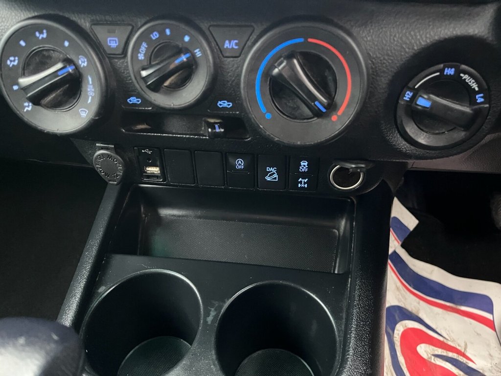 Used Toyota Hilux 2021 for sale - 76558498: Photo 45