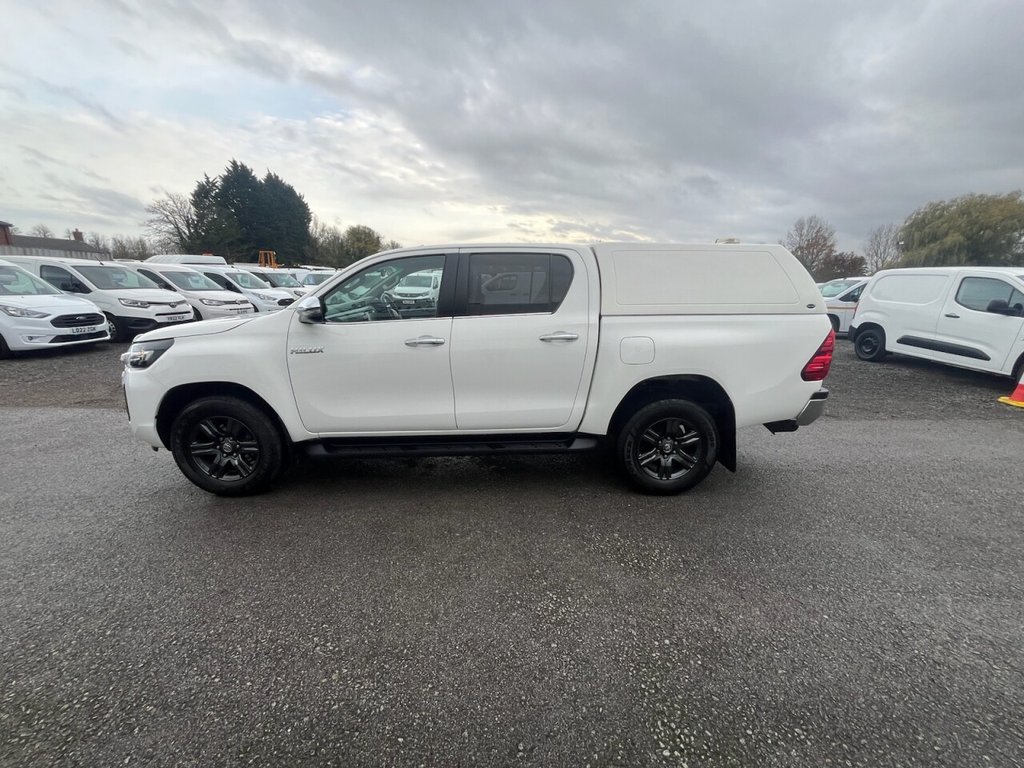 Used Toyota Hilux 2021 for sale - 76558498: Photo 9