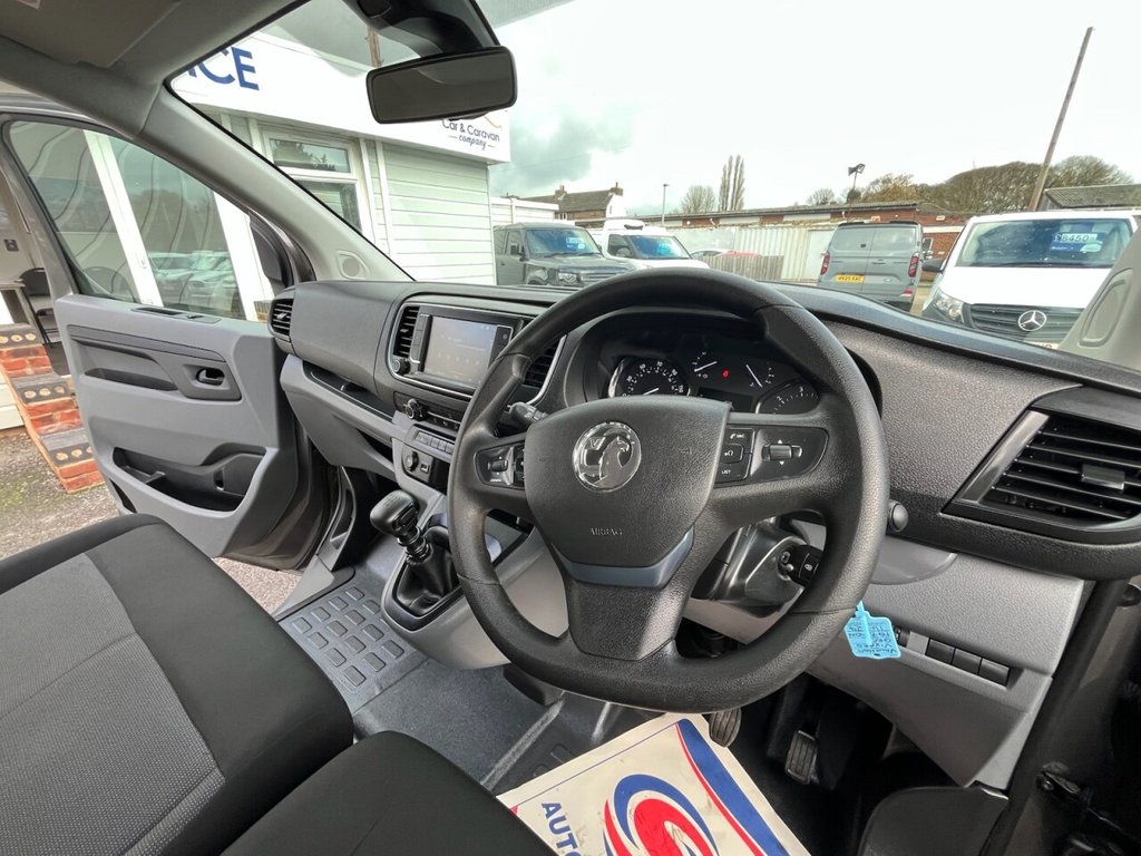 Used Vauxhall Vivaro Life 2022 for sale - 76496804: Photo 34