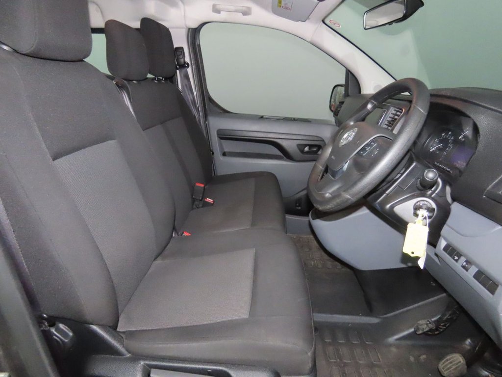 Used Vauxhall Vivaro Life 2022 for sale - 76496804: Photo 8