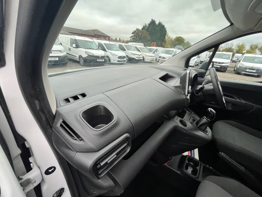 Used Vauxhall Combo 2020 for sale - 76245297: Photo 12