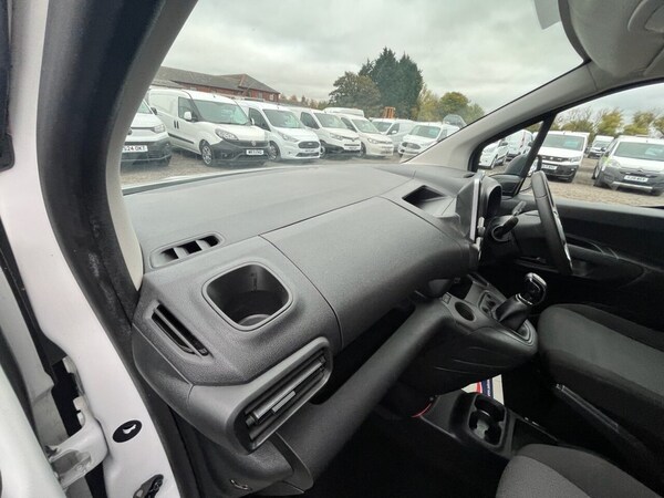 Used Vauxhall Combo 2020 for sale - 76245297: Photo 23