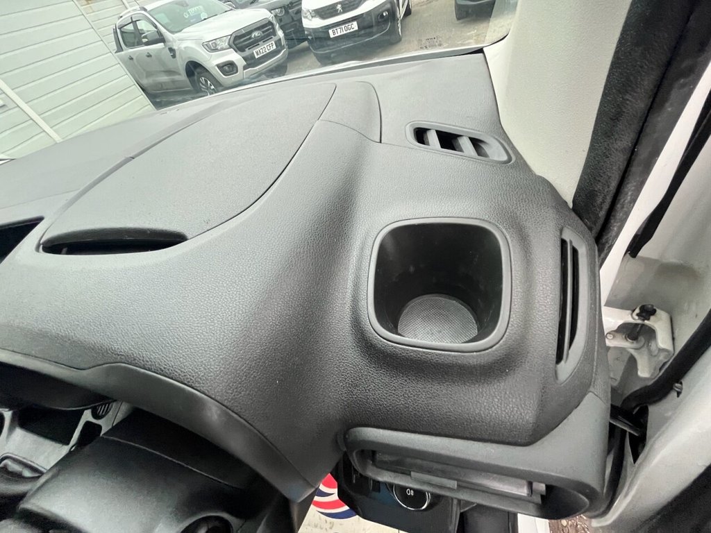 Used Vauxhall Combo 2020 for sale - 76245297: Photo 31