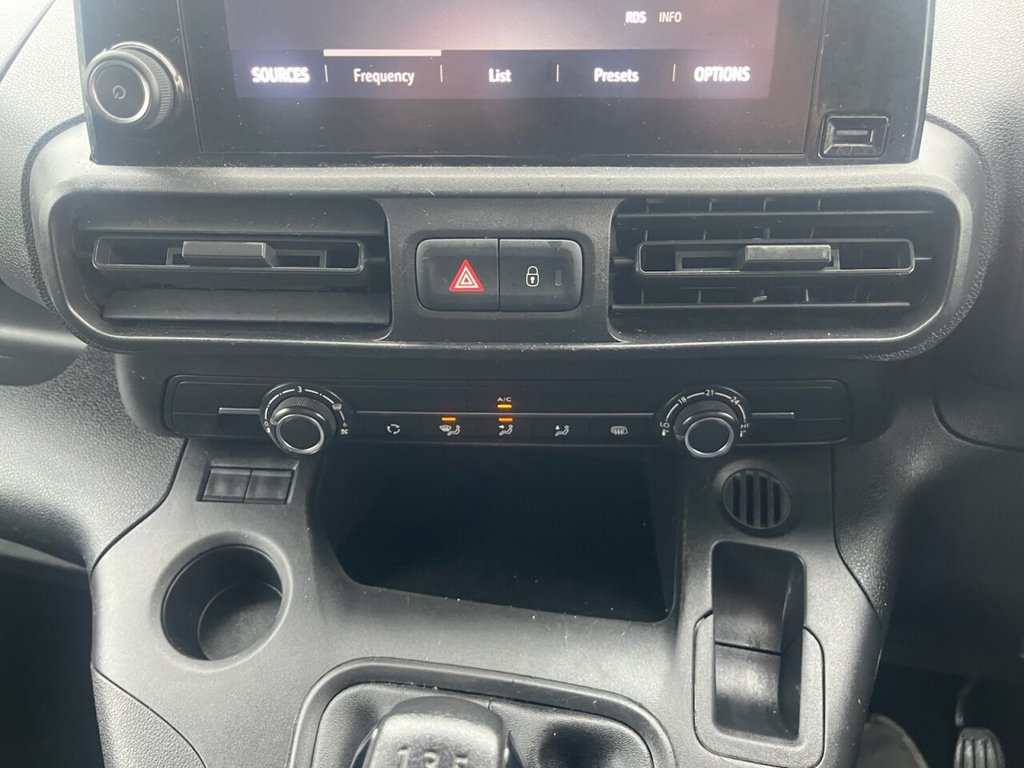 Used Vauxhall Combo 2020 for sale - 76245297: Photo 35