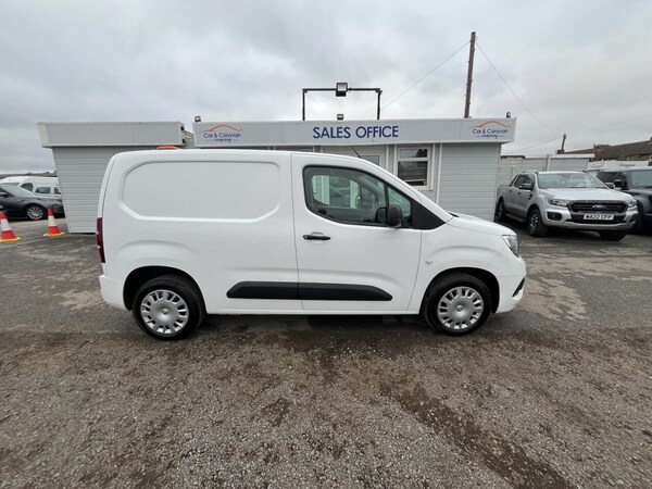 Used Vauxhall Combo 2020 for sale - 76245297: Photo 4