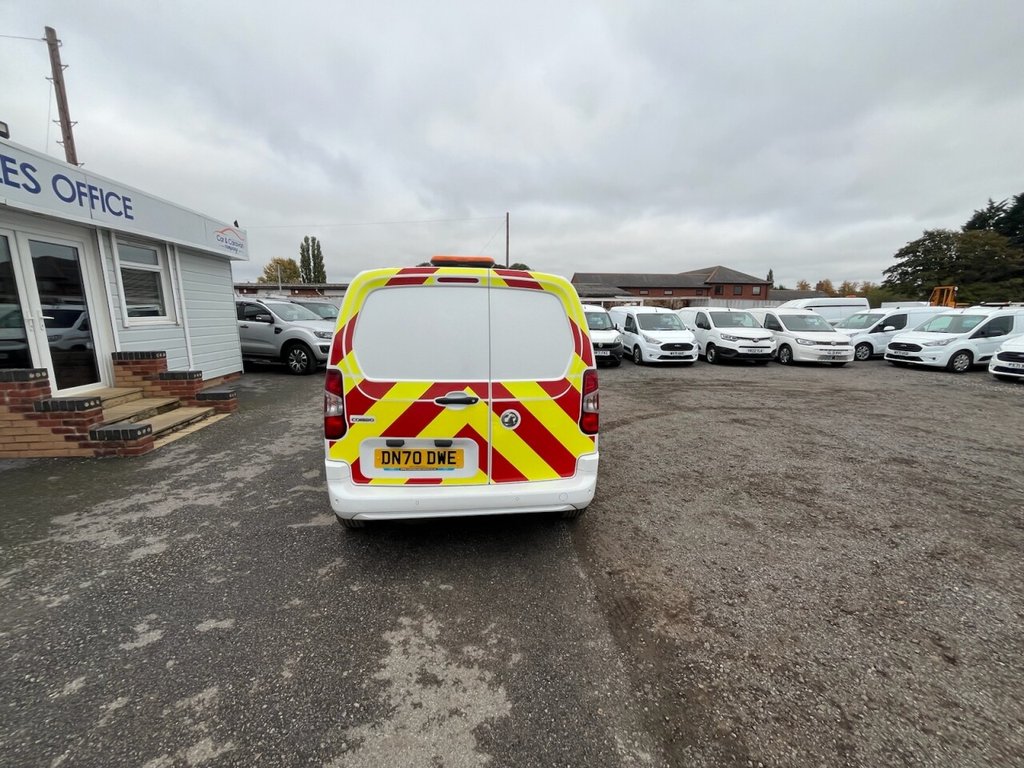 Used Vauxhall Combo 2020 for sale - 76245297: Photo 8