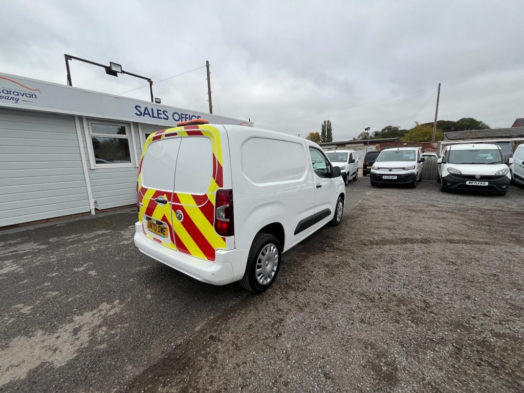 Used Vauxhall Combo 2020 for sale - 76245297: Photo 9