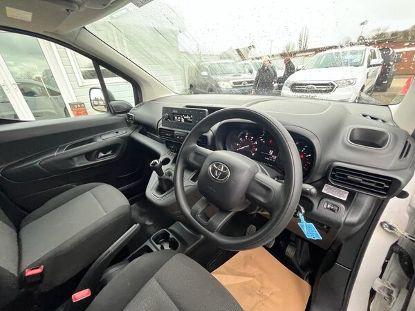 Used Toyota ProAce 2021 for sale - 73530119: Photo 12