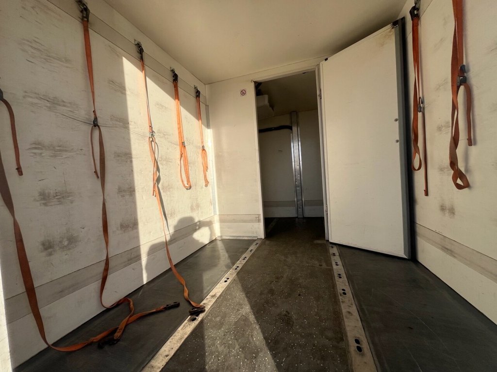 Used Mercedes-Benz Sprinter 2020 for sale - 76570628: Photo 32