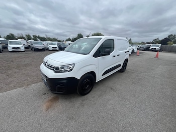 Used Citroen Berlingo 2020 for sale - 75433500: Photo