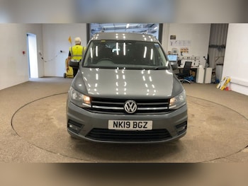 Used Volkswagen Caddy Maxi Life 2019 for sale - 79587699: Photo