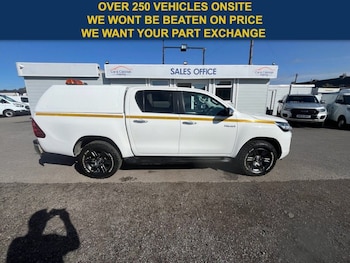 Used Toyota Hilux 2021 for sale - 79587215: Photo