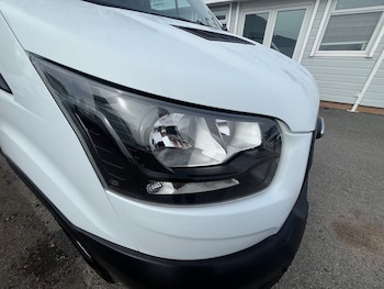 Used Ford Transit 2022 for sale - 76080725: Photo 2