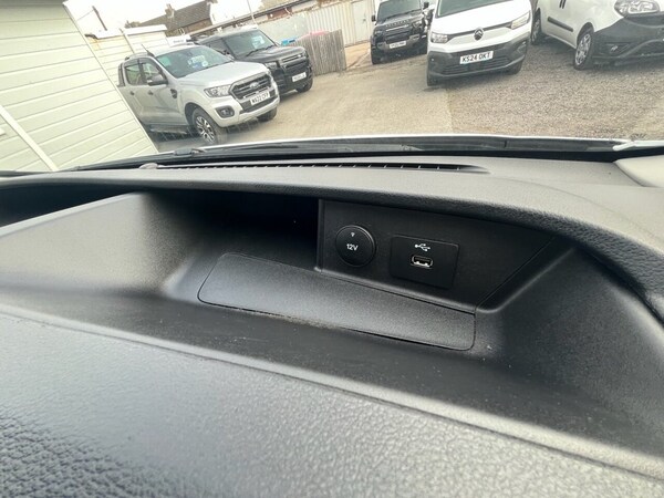 Used Ford Transit 2022 for sale - 76080725: Photo 35