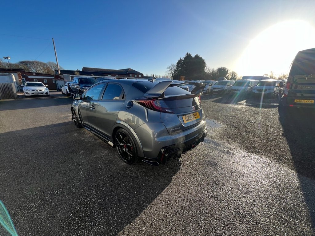 Used Honda Civic 2016 for sale - 76768461: Photo 23