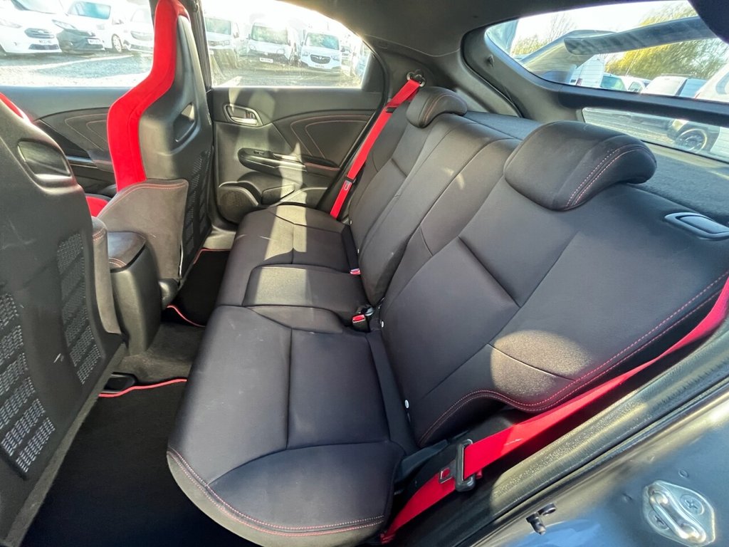 Used Honda Civic 2016 for sale - 76768461: Photo 29