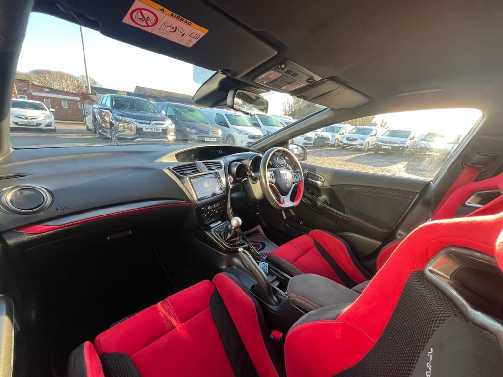 Used Honda Civic 2016 for sale - 76768461: Photo 31