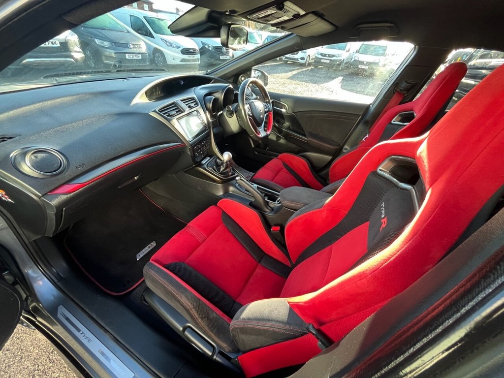 Used Honda Civic 2016 for sale - 76768461: Photo 37