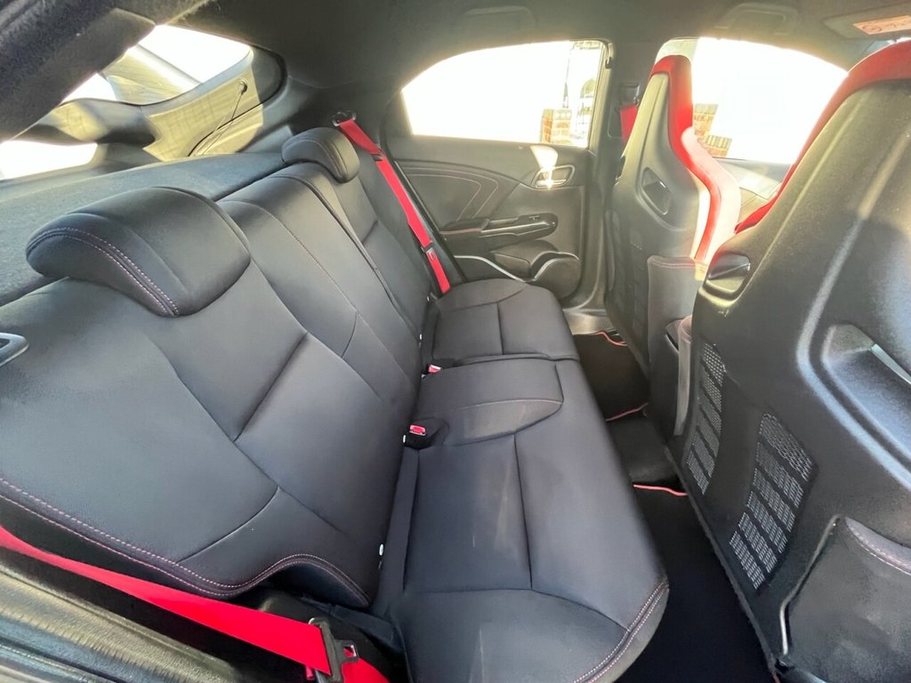 Used Honda Civic 2016 for sale - 76768461: Photo 45