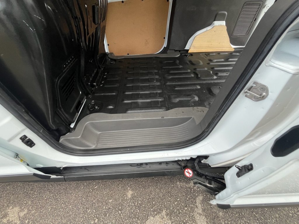 Used Ford Transit Connect 2022 for sale - 76323225: Photo 45