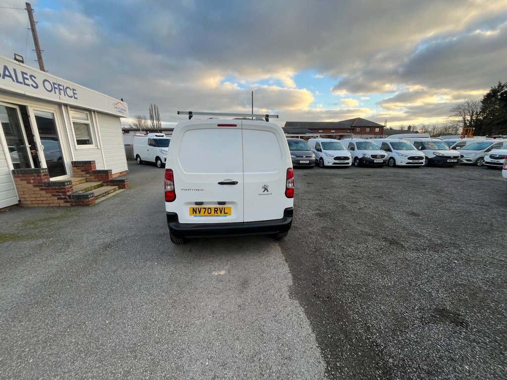 Used Peugeot Partner 2021 for sale - 77052632: Photo 10