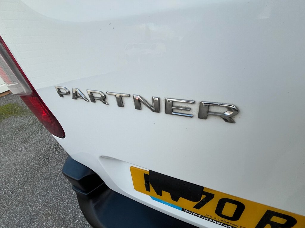 Used Peugeot Partner 2021 for sale - 77052632: Photo 15