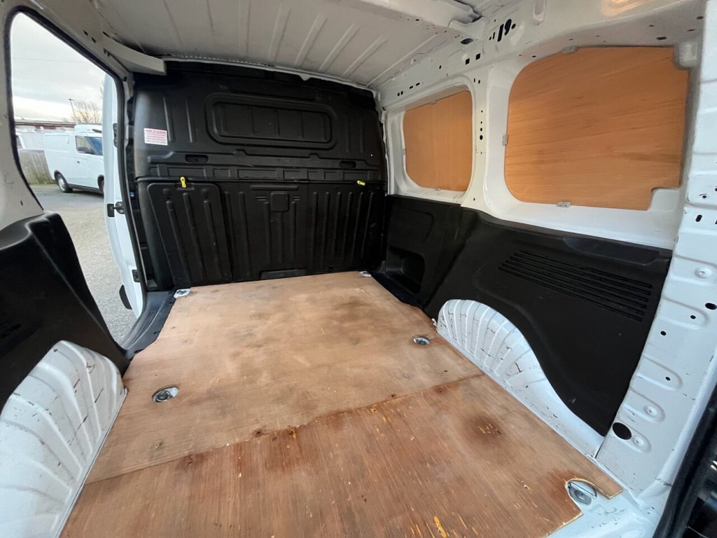 Used Peugeot Partner 2021 for sale - 77052632: Photo 22