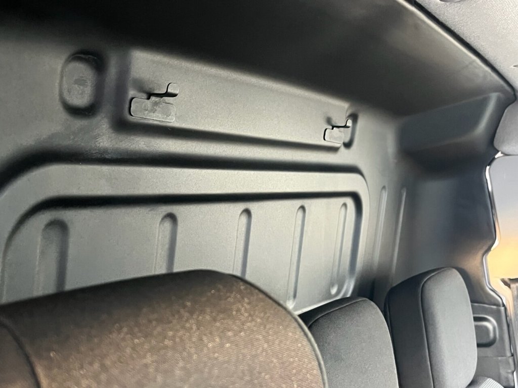 Used Peugeot Partner 2021 for sale - 77052632: Photo 38