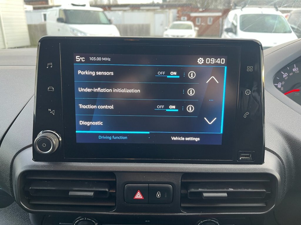 Used Peugeot Partner 2021 for sale - 77052632: Photo 42