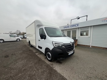 Renault Master feature image