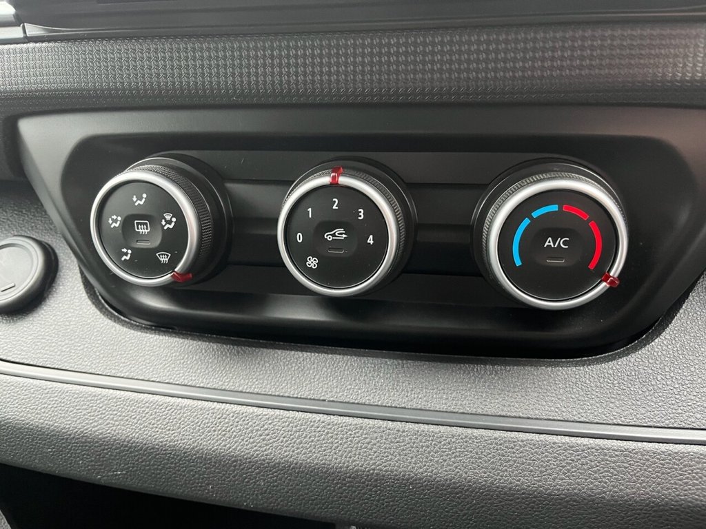 Used Renault Trafic 2022 for sale - 78082306: Photo 40