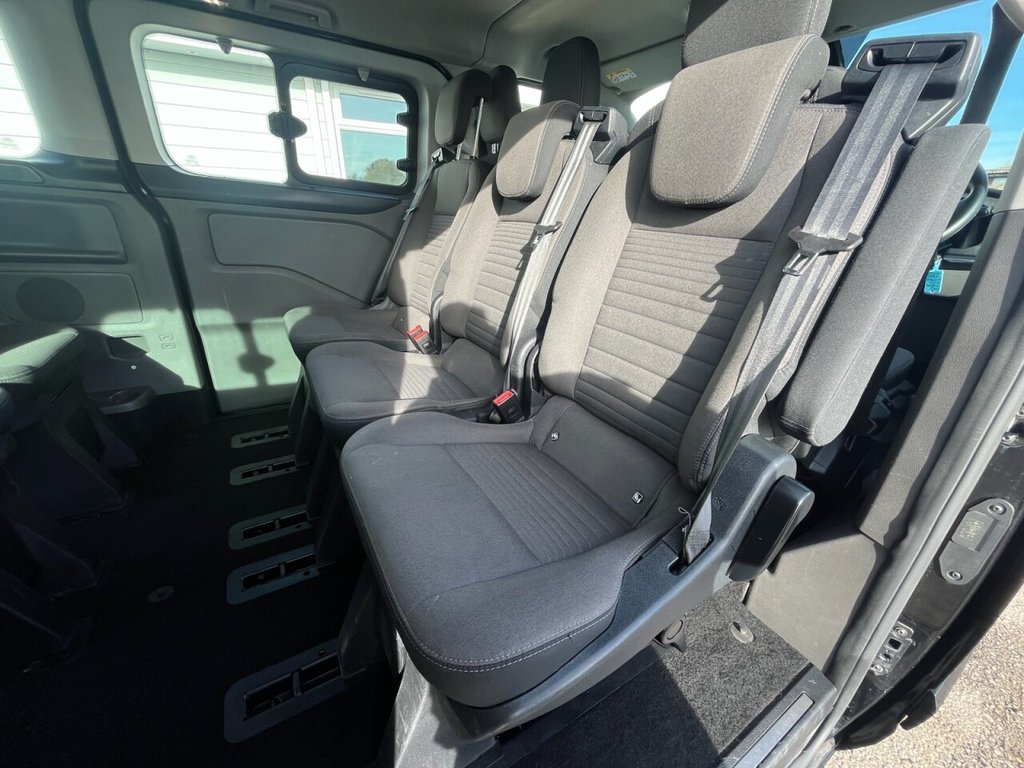 Used Ford Tourneo Custom 2022 for sale - 76406305: Photo 17