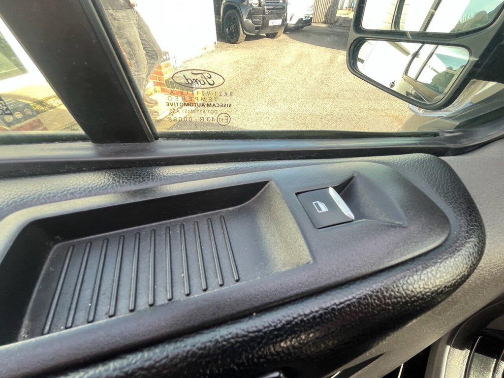 Used Ford Tourneo Custom 2022 for sale - 76406305: Photo 35