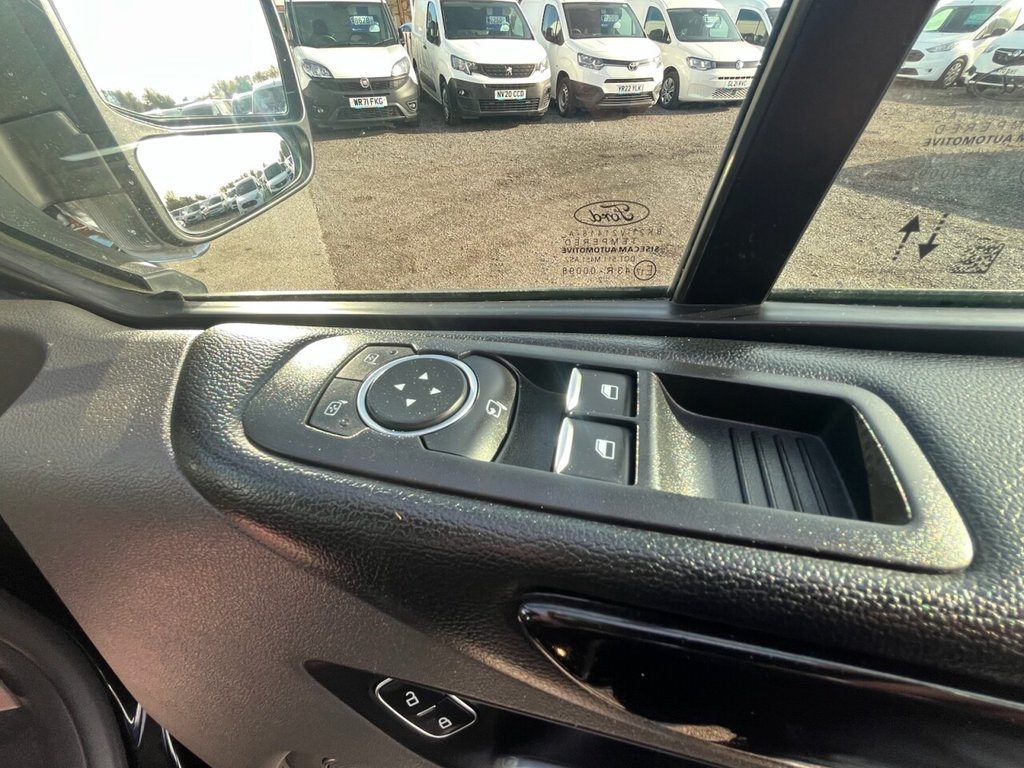 Used Ford Tourneo Custom 2022 for sale - 76406305: Photo 42