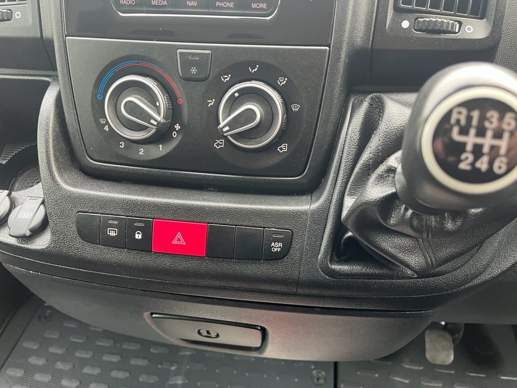 Used Vauxhall Movano 2022 for sale - 75254005: Photo 37