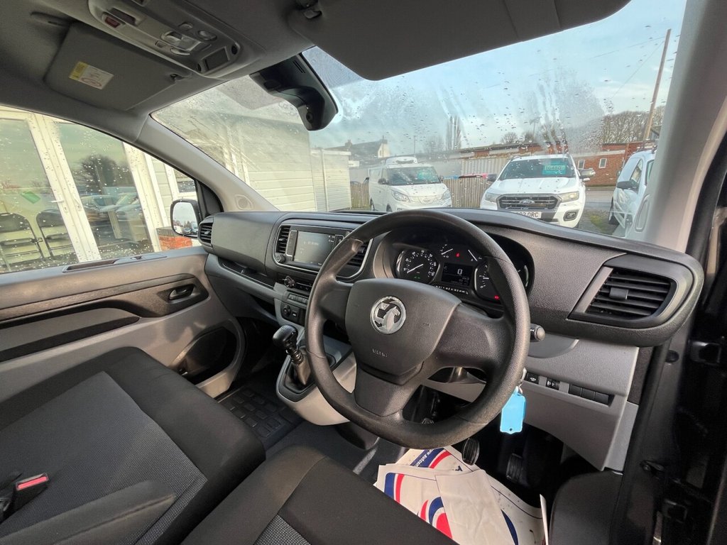 Used Vauxhall Vivaro 2022 for sale - 77027269: Photo 12