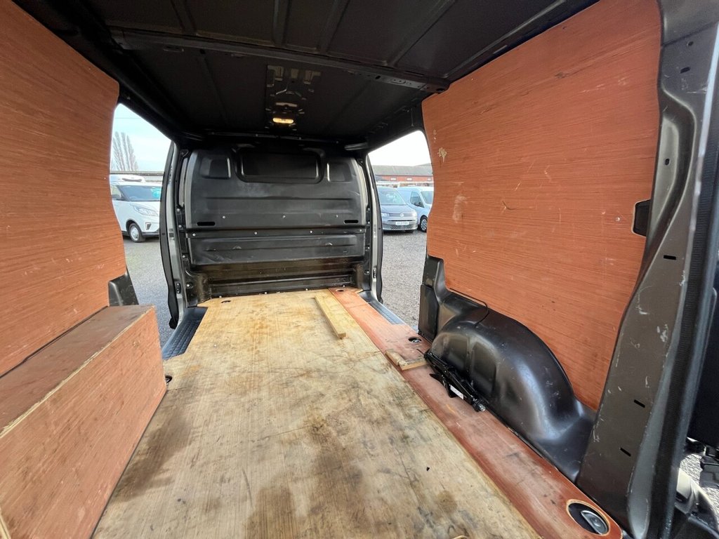 Used Vauxhall Vivaro 2022 for sale - 77027269: Photo 25