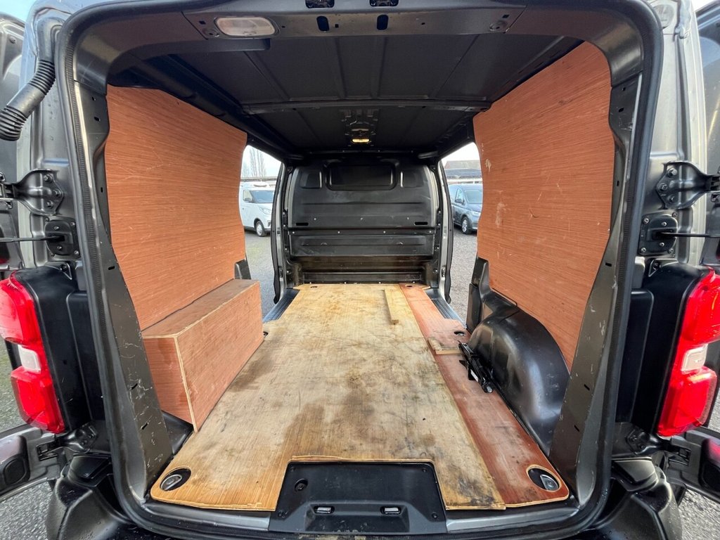 Used Vauxhall Vivaro 2022 for sale - 77027269: Photo 26