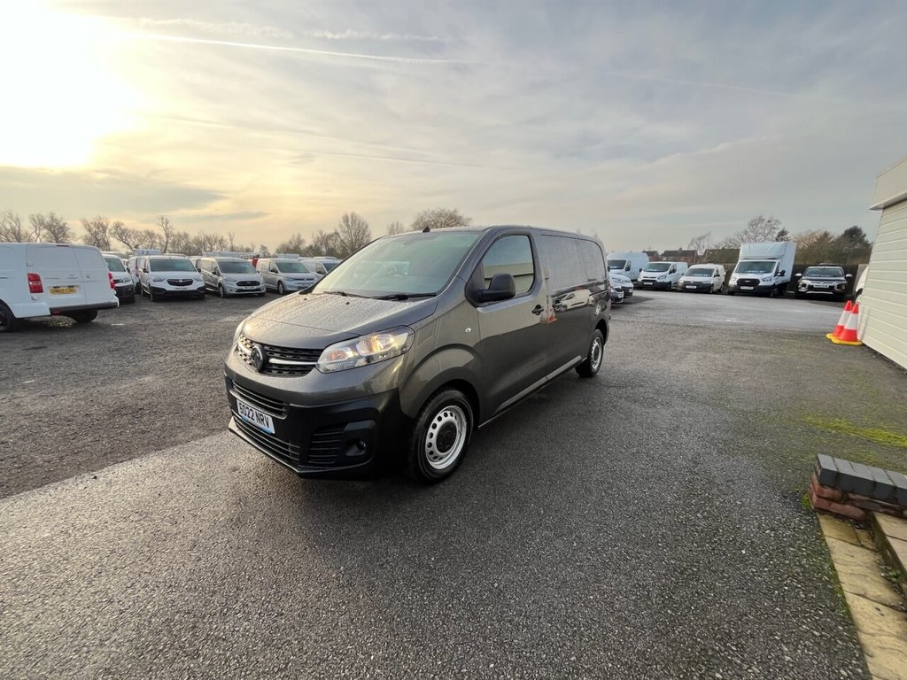 Used Vauxhall Vivaro 2022 for sale - 77027269: Photo 3
