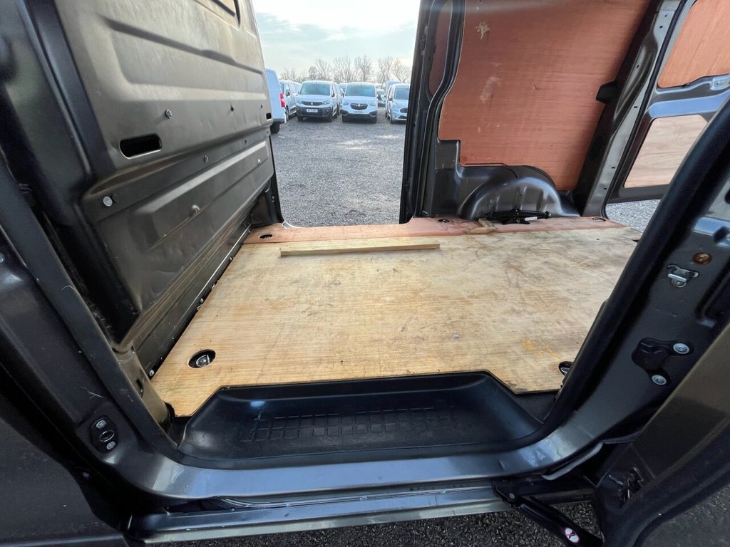 Used Vauxhall Vivaro 2022 for sale - 77027269: Photo 30