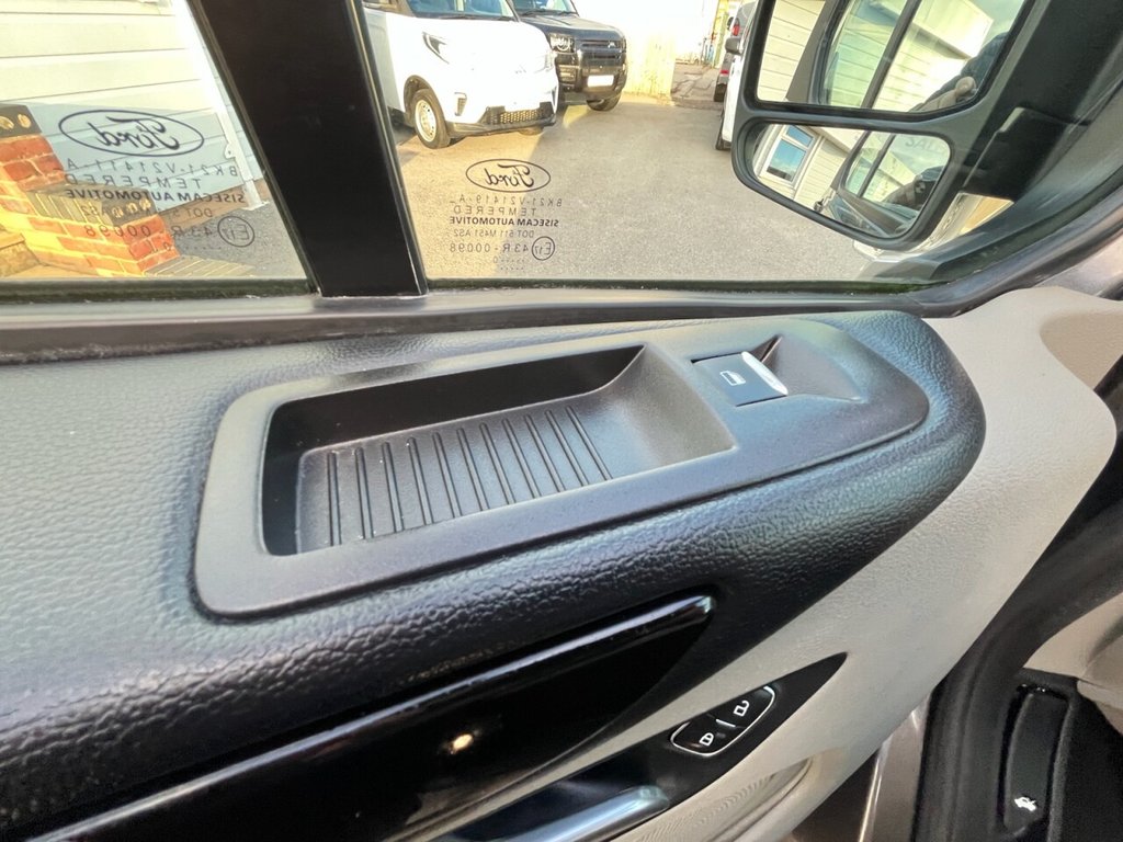 Used Ford Tourneo Custom 2020 for sale - 76333898: Photo 28